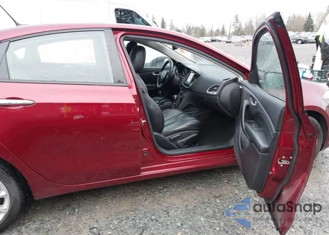 2015 Dodge Dart Limited z USA, uszkodzony, nr VIN 1C3CDFCB0FD242679